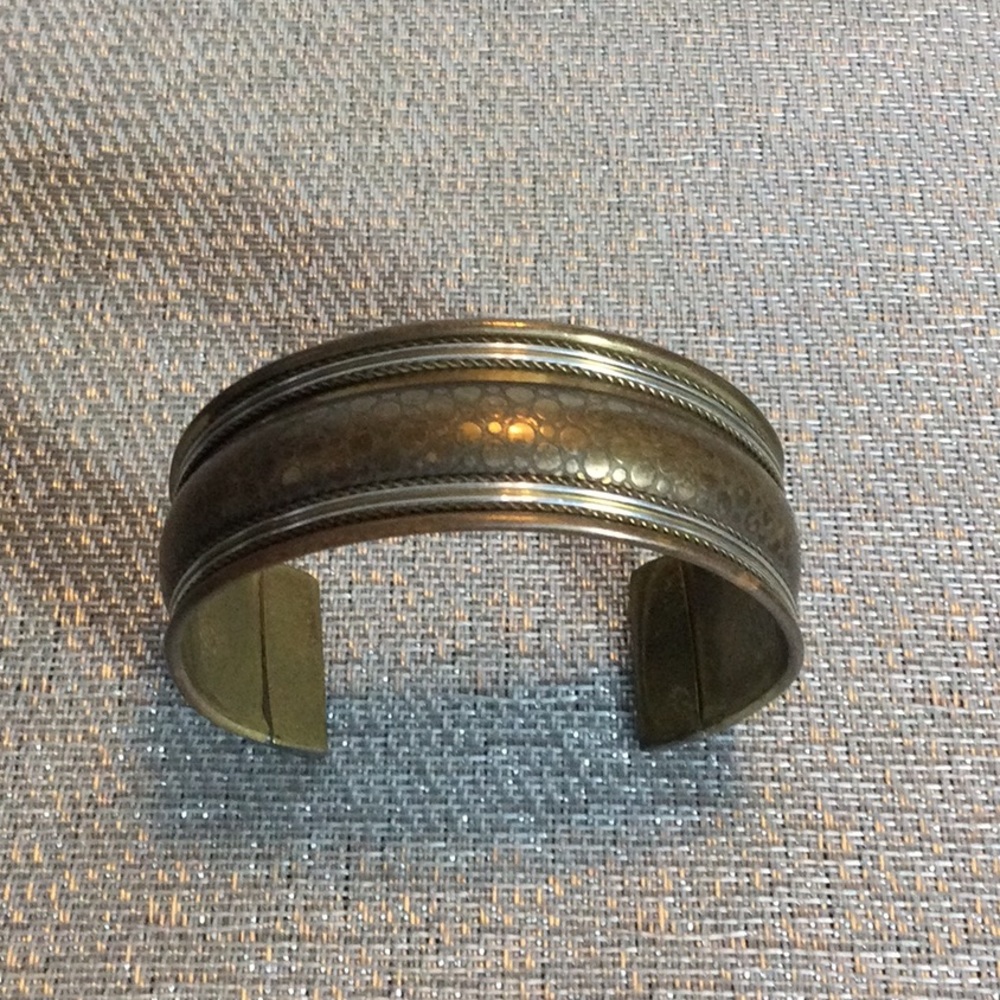 🌺$5.00 must bundle 🌺Bangle